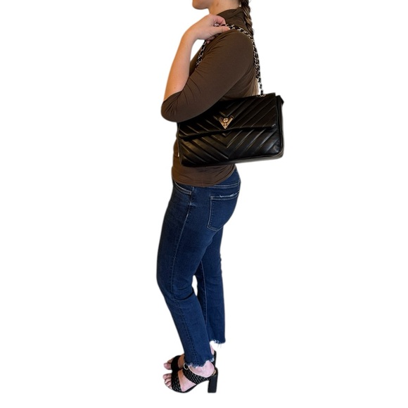 NWT Valentino Orlandi Black Quilted 2-way Handbag w/ Turn Lock & Trolley Pocket - Picture 13 of 13